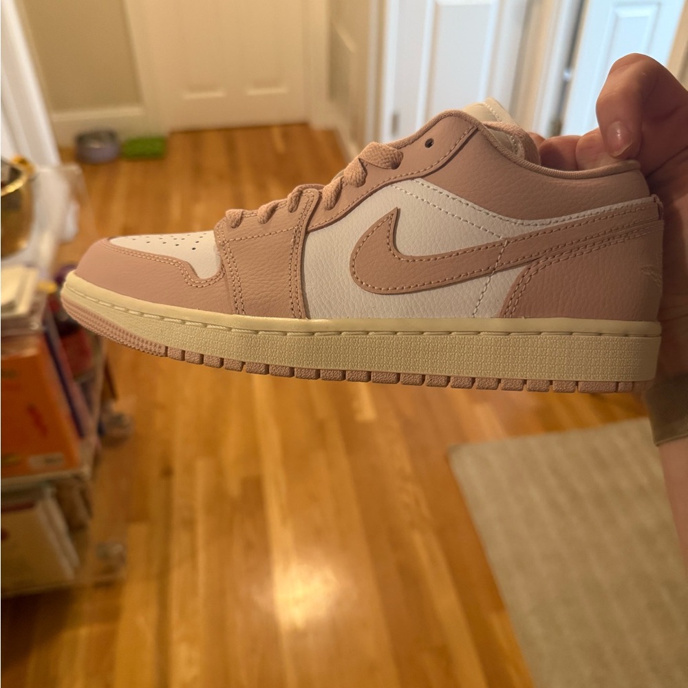 Jordan Women's Pink and White Sneakers - Picture 4 of 7
